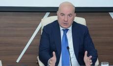 Elman Rüstəmovun səlahiyyət müddəti artırılır