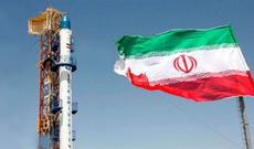 İran ilk hərbi peykini orbitə çıxardı